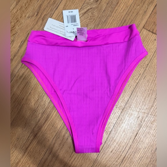 L*Space Frenchi Bikini Bottoms in Bright Fuchsia - Picture 5 of 7